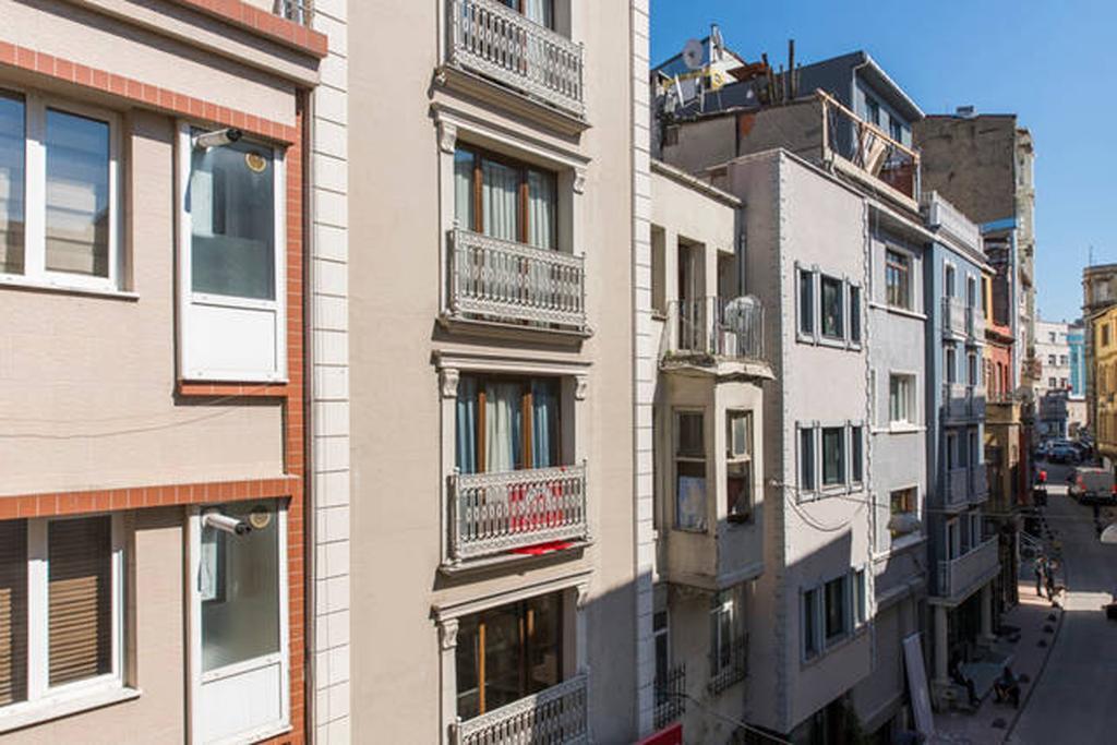 35 Tam Apart Istanbul Exteriör bild